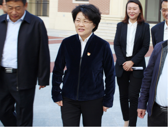 牟平区委书记刘启明,牟平区委副书记,常务副区长王玉琪,烟台市教育局